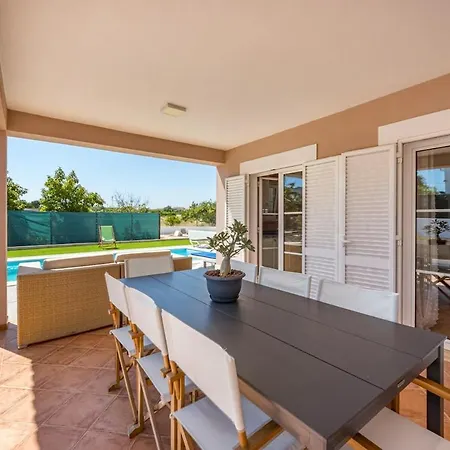 Villa New Amazing Private Near Falesia